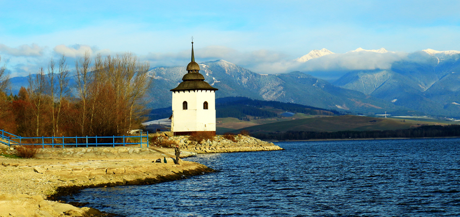 kostolik liptovska mara2